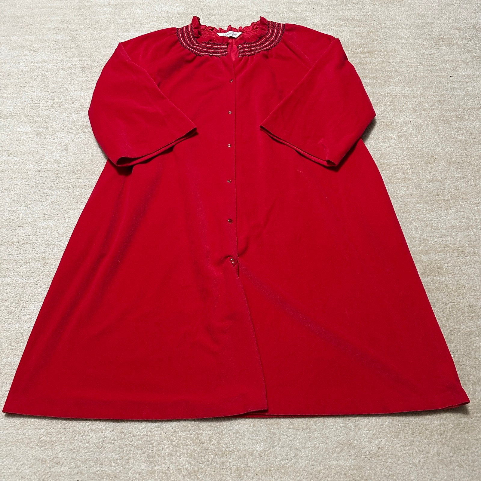 Vintage Vanity Fair XL Cottagecore Nightgown Red Embroidered Soft Polyester 70's
