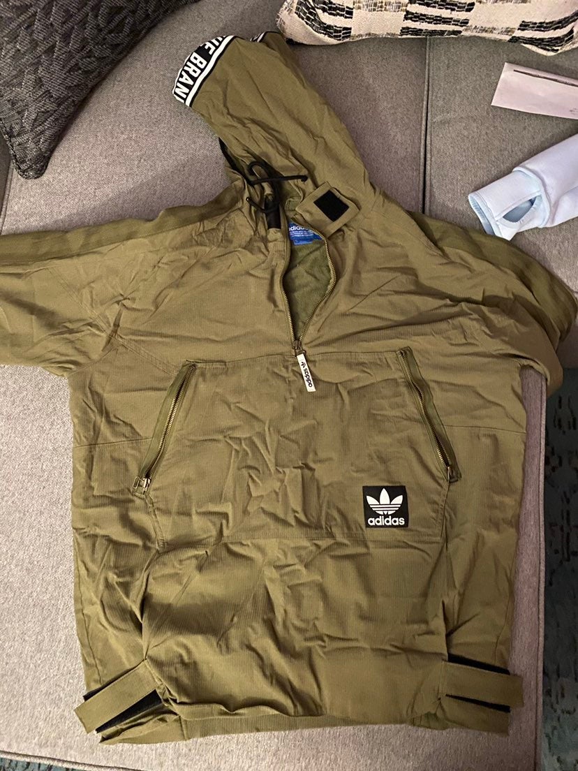 Adidas Windbreaker (2016)