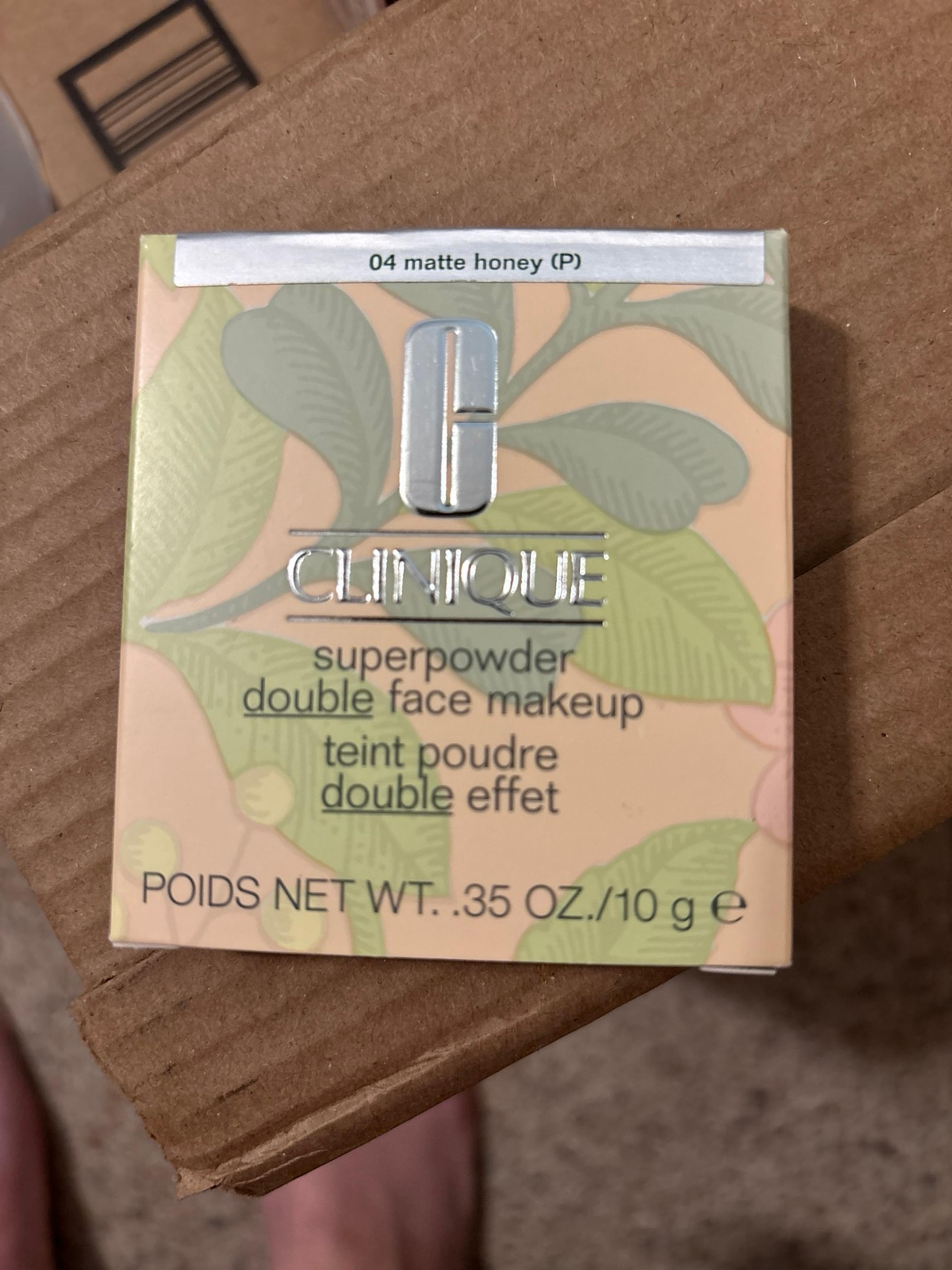 Clinique Super Powder Double Face Makeup.     04 Matte Honey