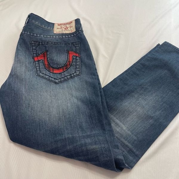 WHITE PIGMENT COATED DENIM PLEATED WIDE PANTS – THE SHOP