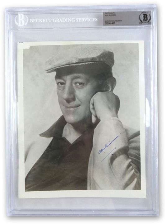 Alec Guinness Signed Autographed 8X10 Photo Legendary Actor Obi Wan Beckett BAS