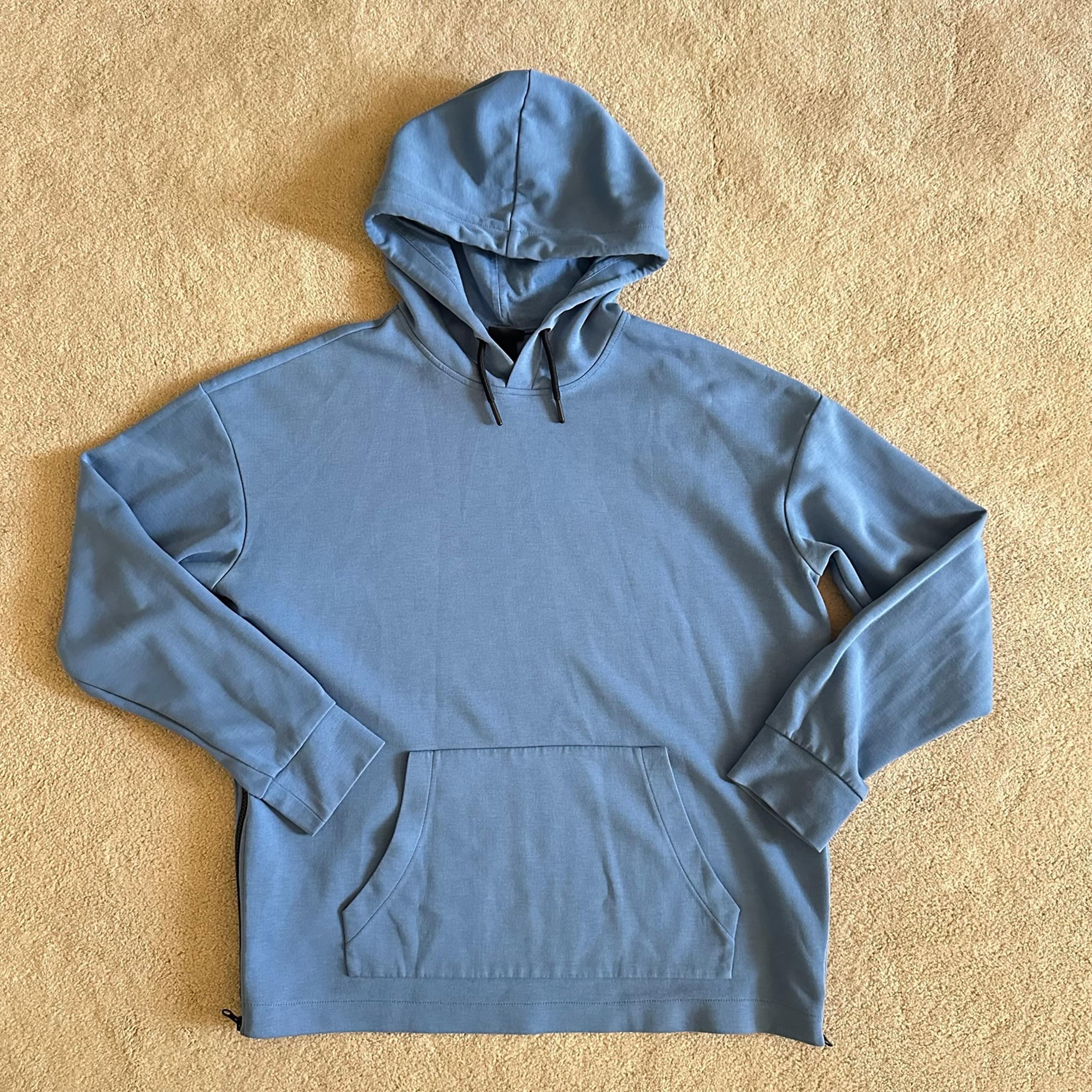 H&M Men’s Blue Hoodie Sweater size Medium