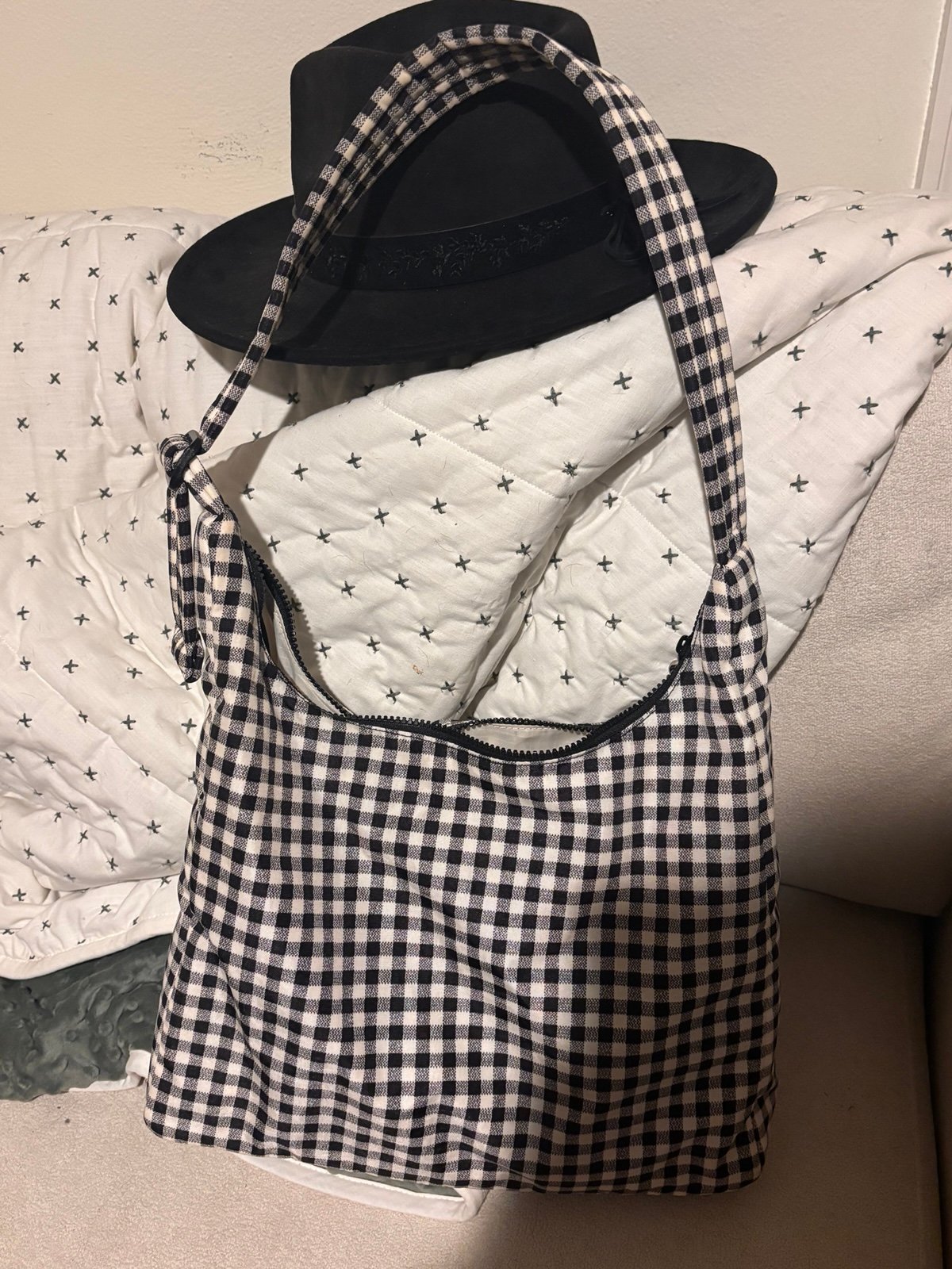 Baggu Shoulder Bag