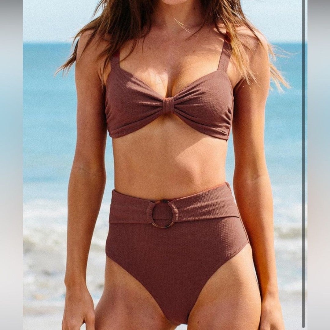 CUPSHE Women's Bowkont Front Bikini Set Tummy Control High Waisted Belted -L