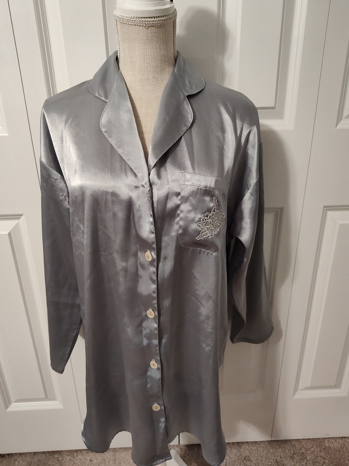Vintage 90's Victoria's Secret White Label (1997) Satin Button Front Sleep Shirt