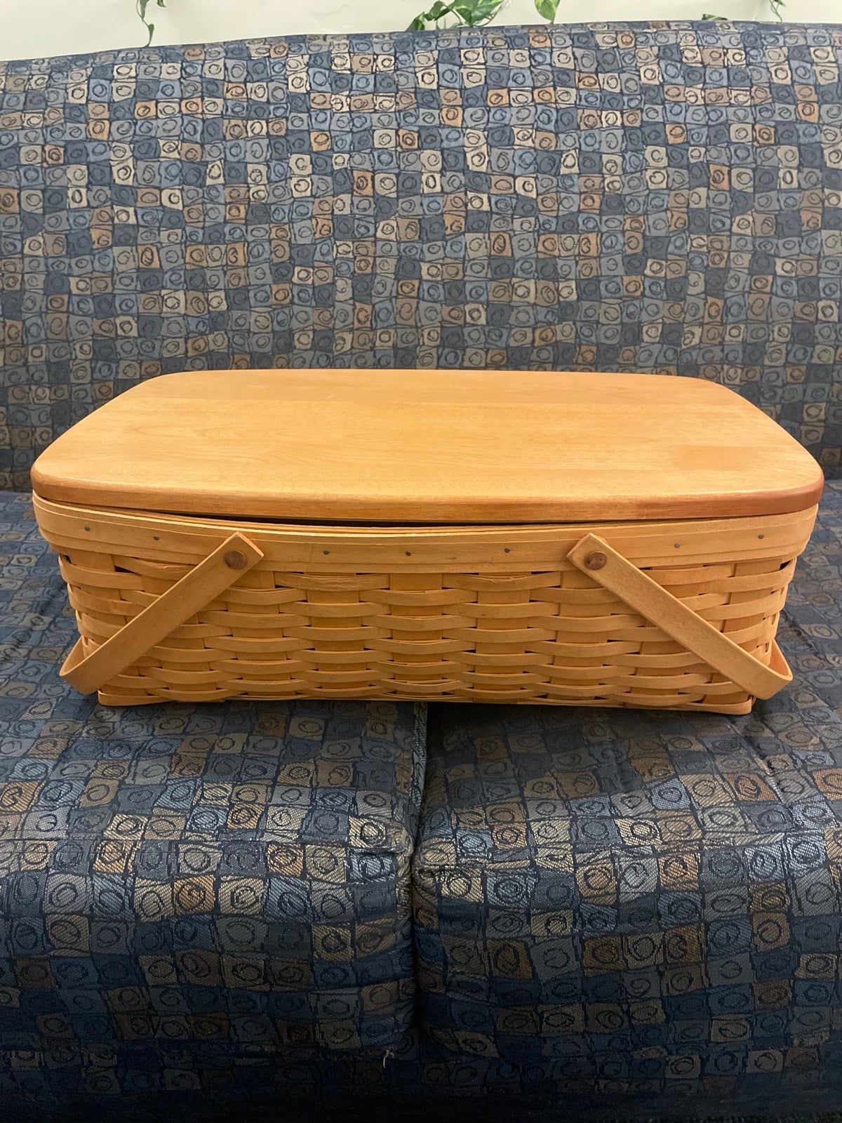 Picnic basket
