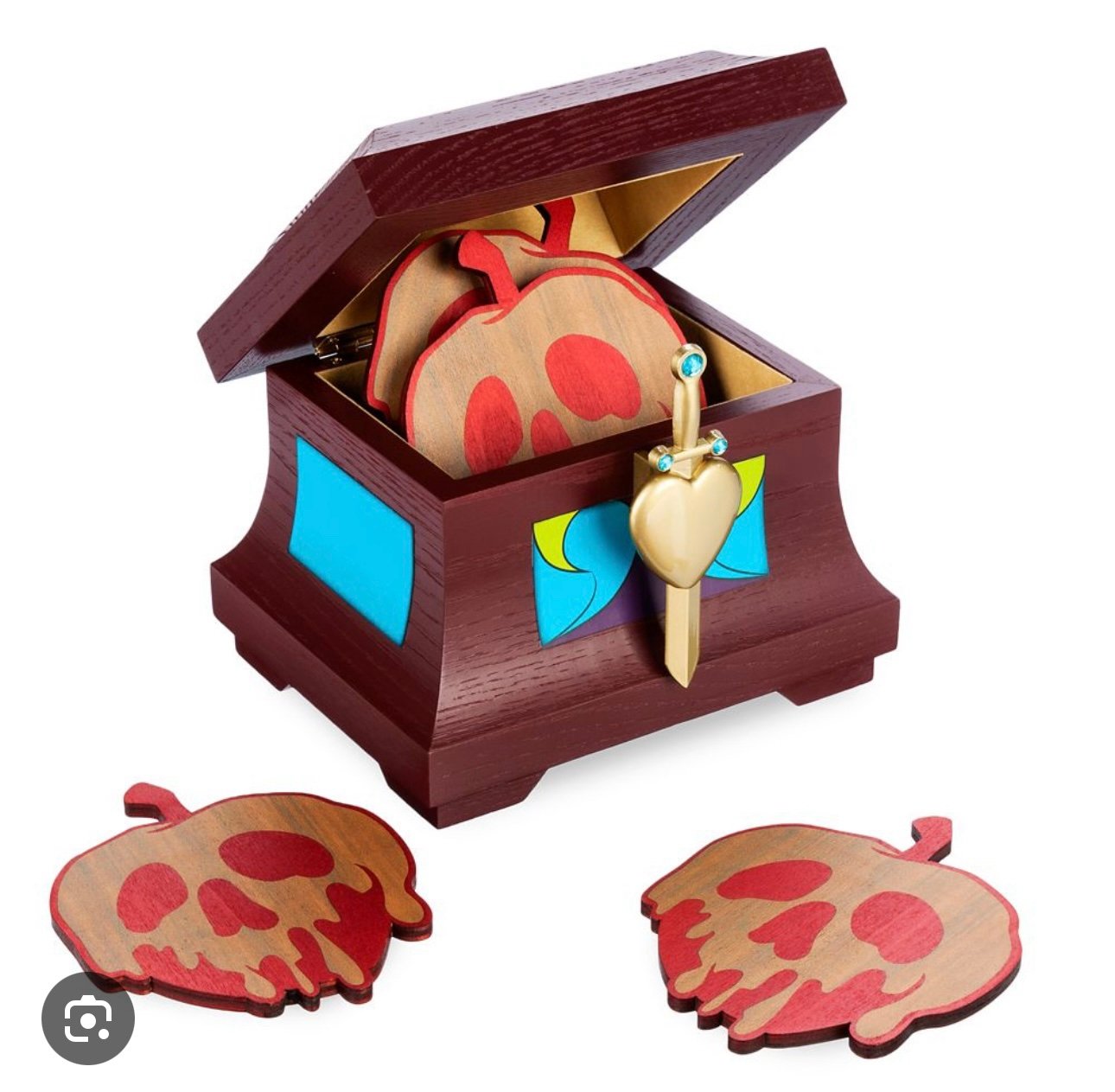 BRAND NEW Snow White Bad Apple set of 4 wooden coasters