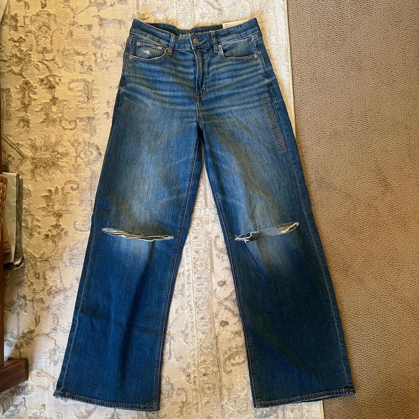 American Eagle dreamy drape high rise baggy wide leg jeans nwt