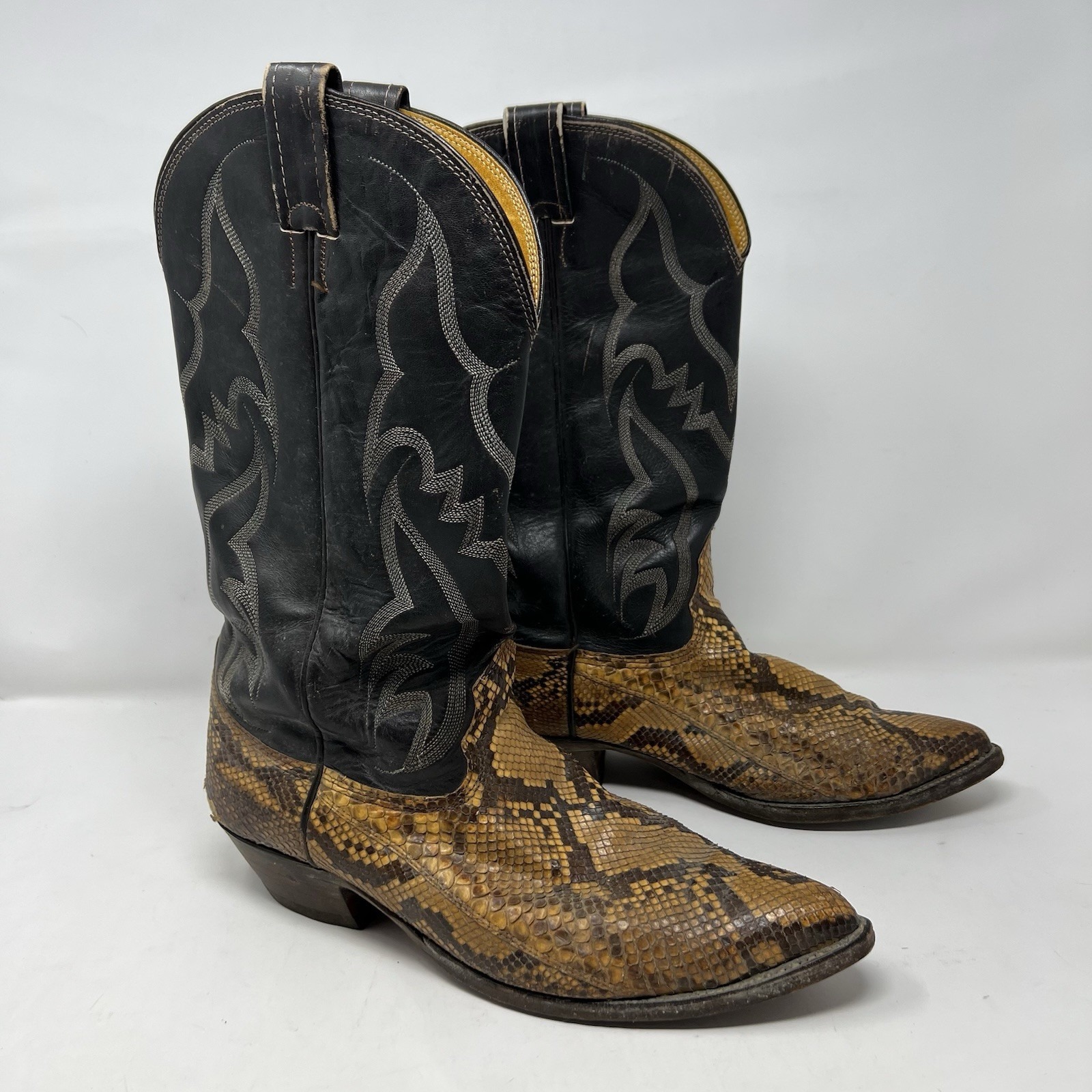 CLASSIC NOCONA MADE IN USA Black LEATHER SNAKE SKIN WESTERN COWBOY BOOTS 10 D