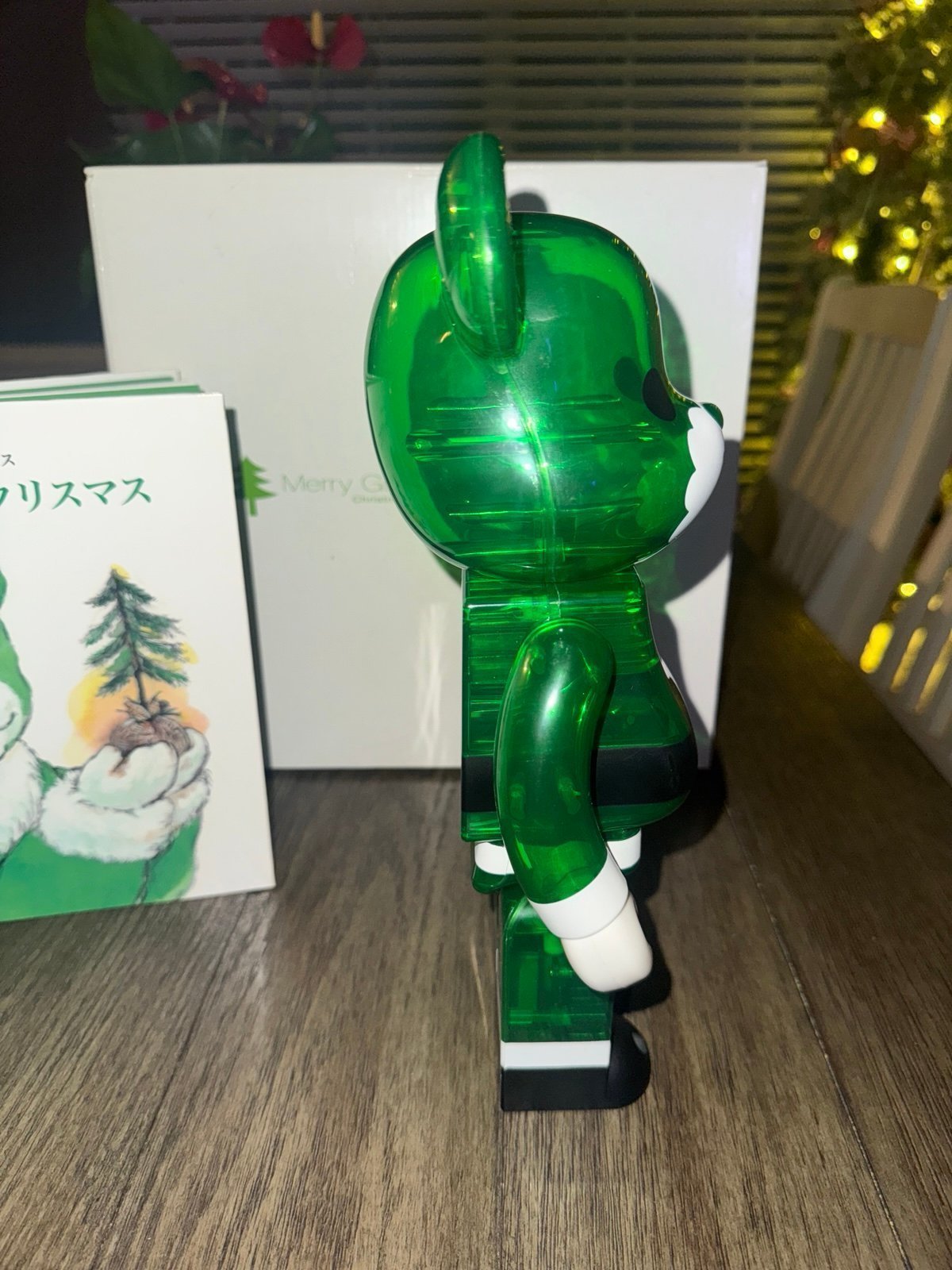 MERRY GREEN CHRISTMAS ARCHIVES｜三越伊勢丹チャリティー