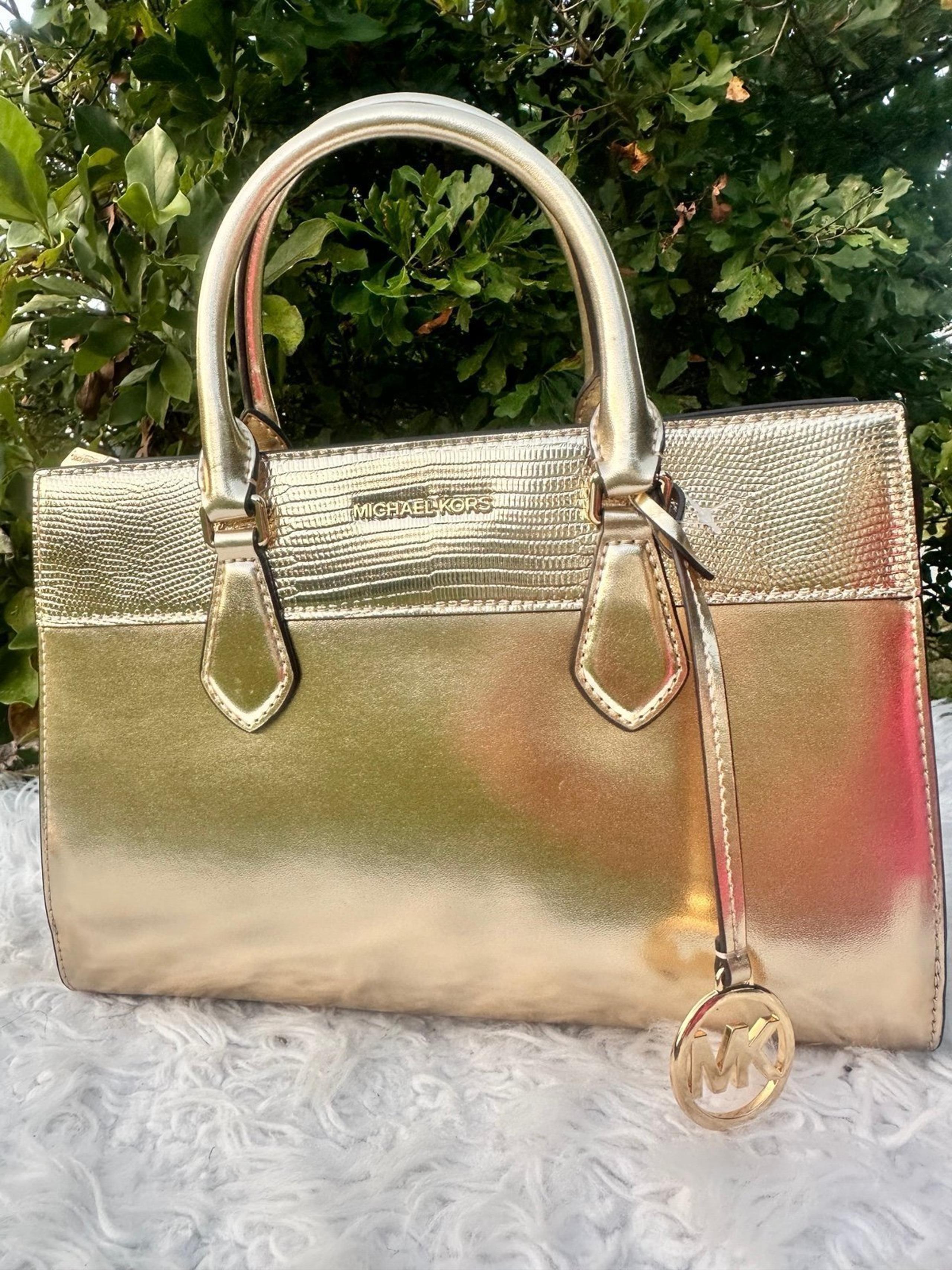 Michael Kors Sheila Medium Gold satchel for women