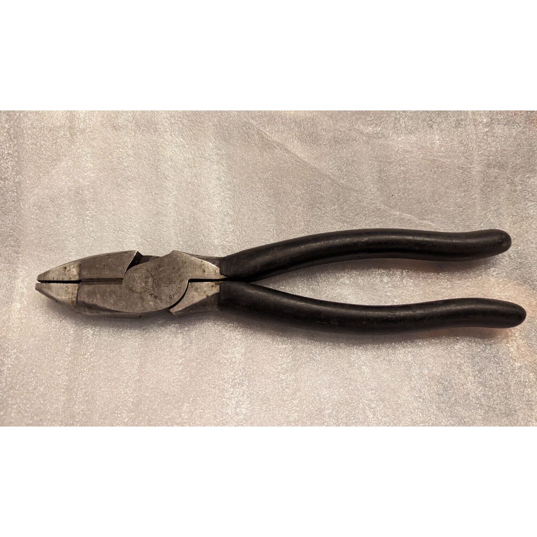 Vintage M Klein 9” (9 1/4”) Lineman Pliers 213-9NE Date Code 1960's EUC