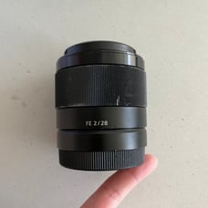 Sony FE 28mm f/2 Lens SEL28F20 E-Mount
