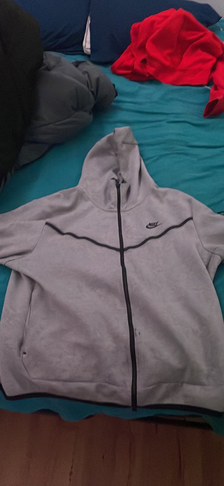 Nike tech