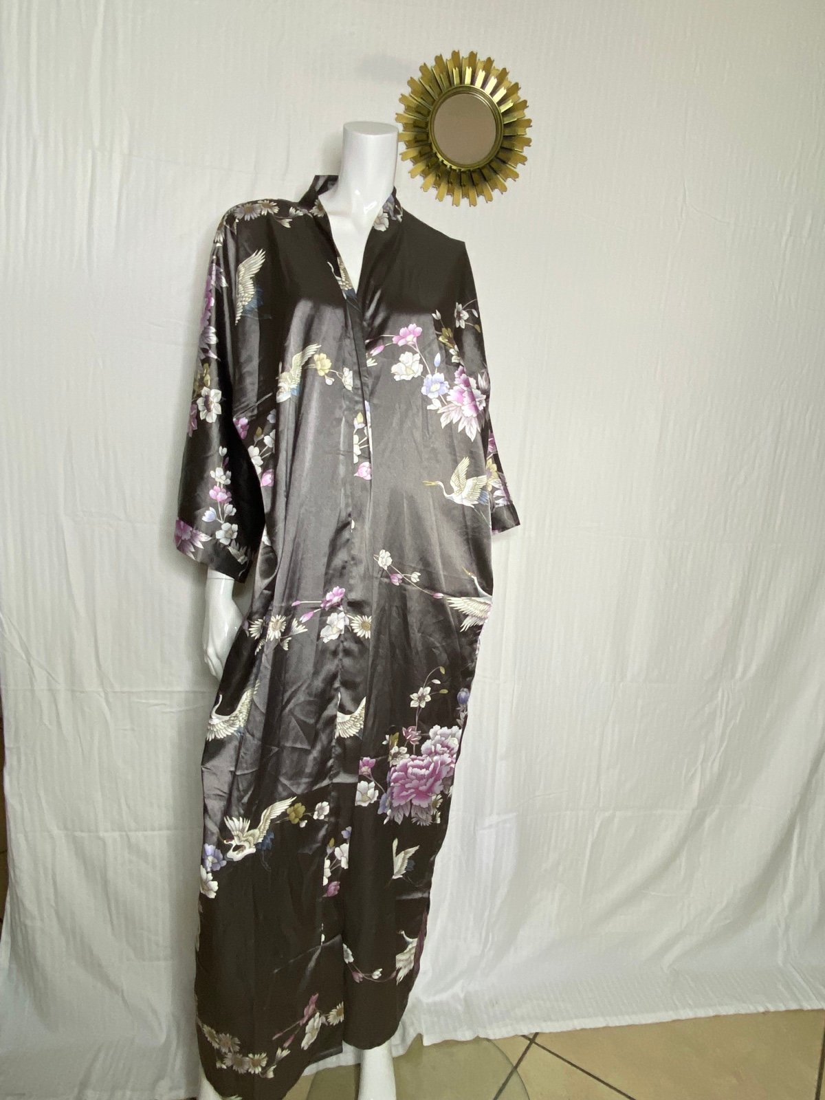 Kim + Ono women’s polyester robe Size M