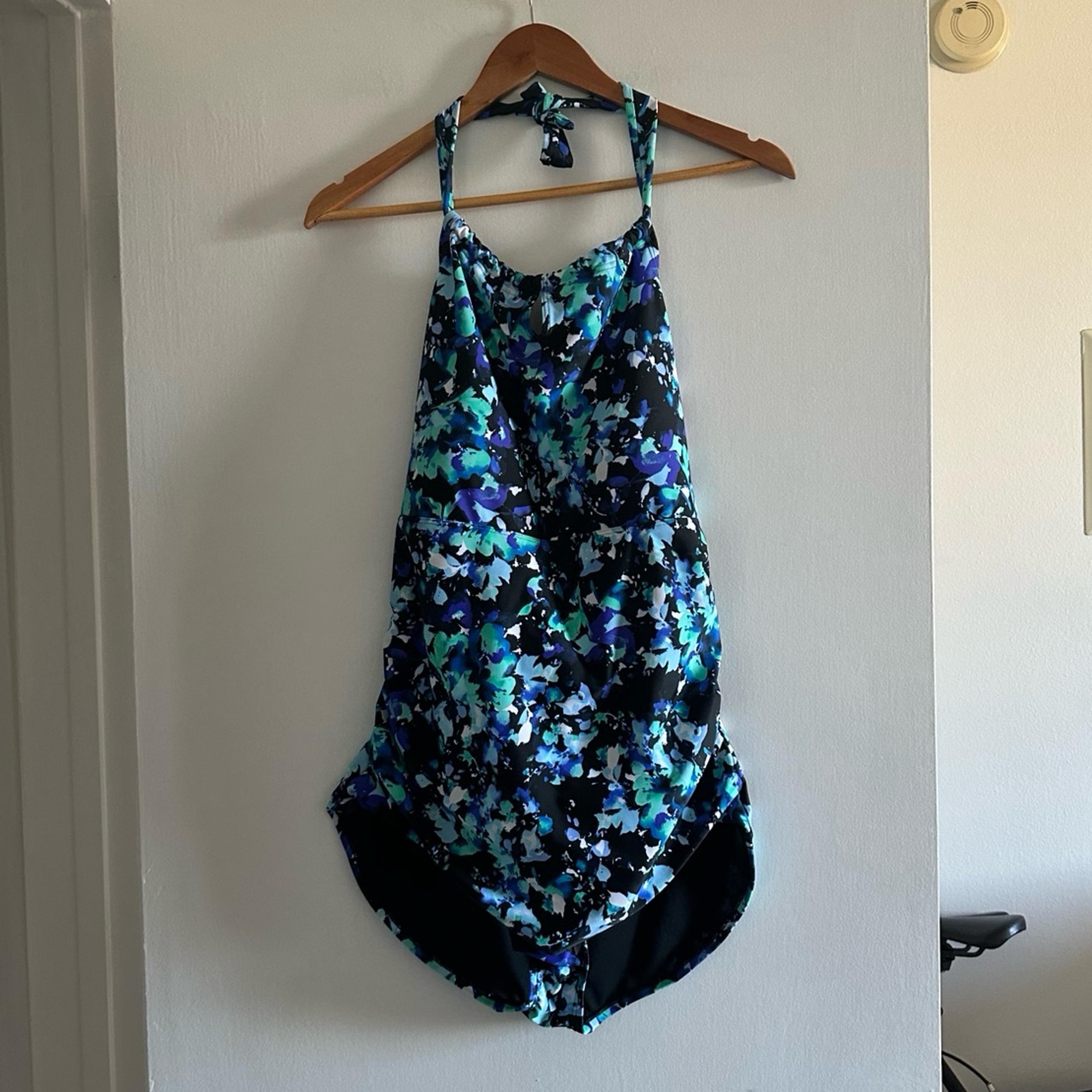 Speedo Blue Key Hole Shelf Bra Halter Tie One Piece Swimsuit size XXL EUC