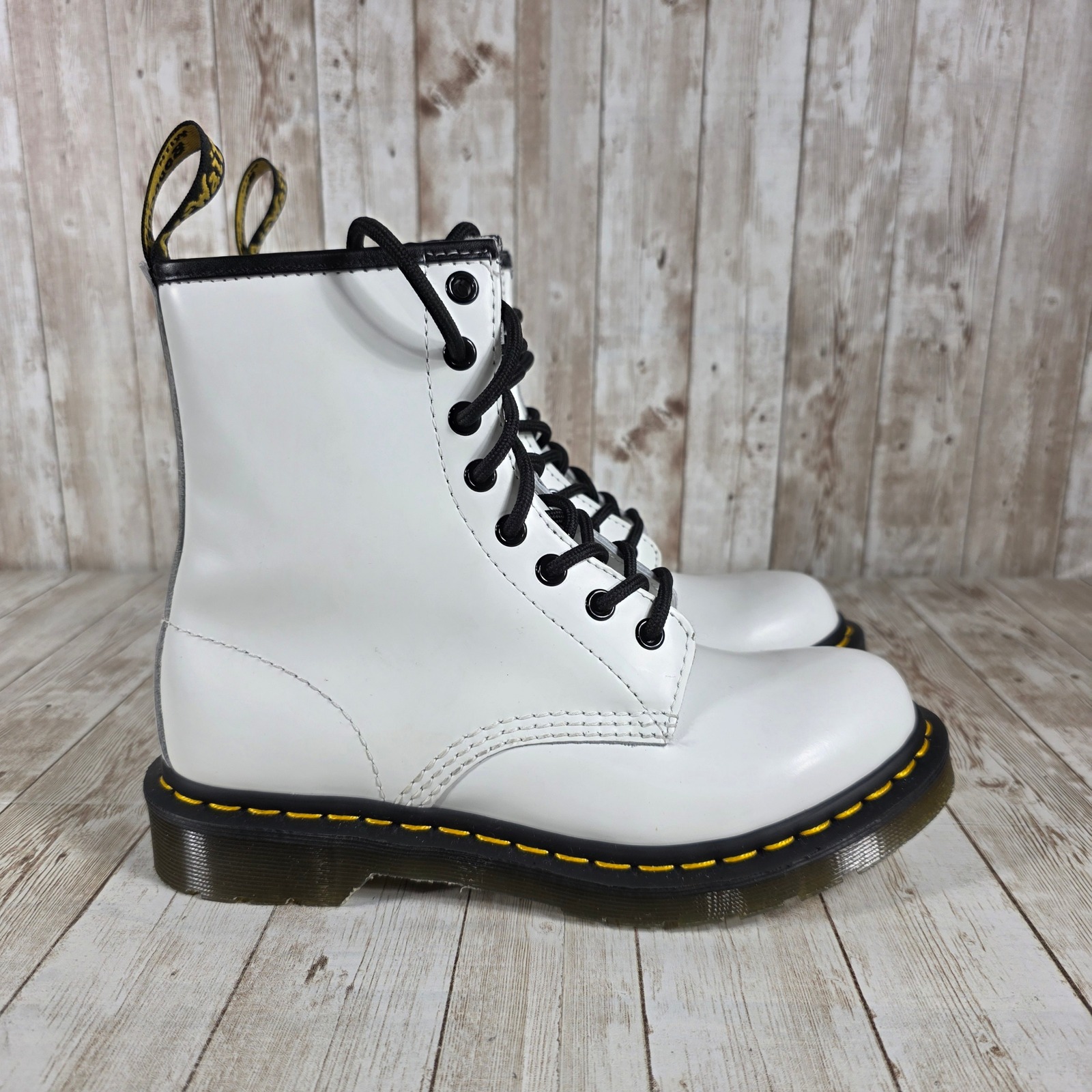 Dr. Martens 1460 White Leather Ankle Boots Iconic Stitching Women's Size 7