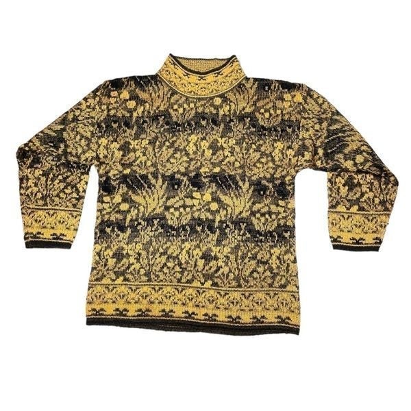 Vintage mock neck acrylic gold pattern long sleeve sweater