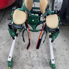 RIFTON PACER K517 GAIT TRAINER WALKER FRAME SIZE SMALL Max 75lbs