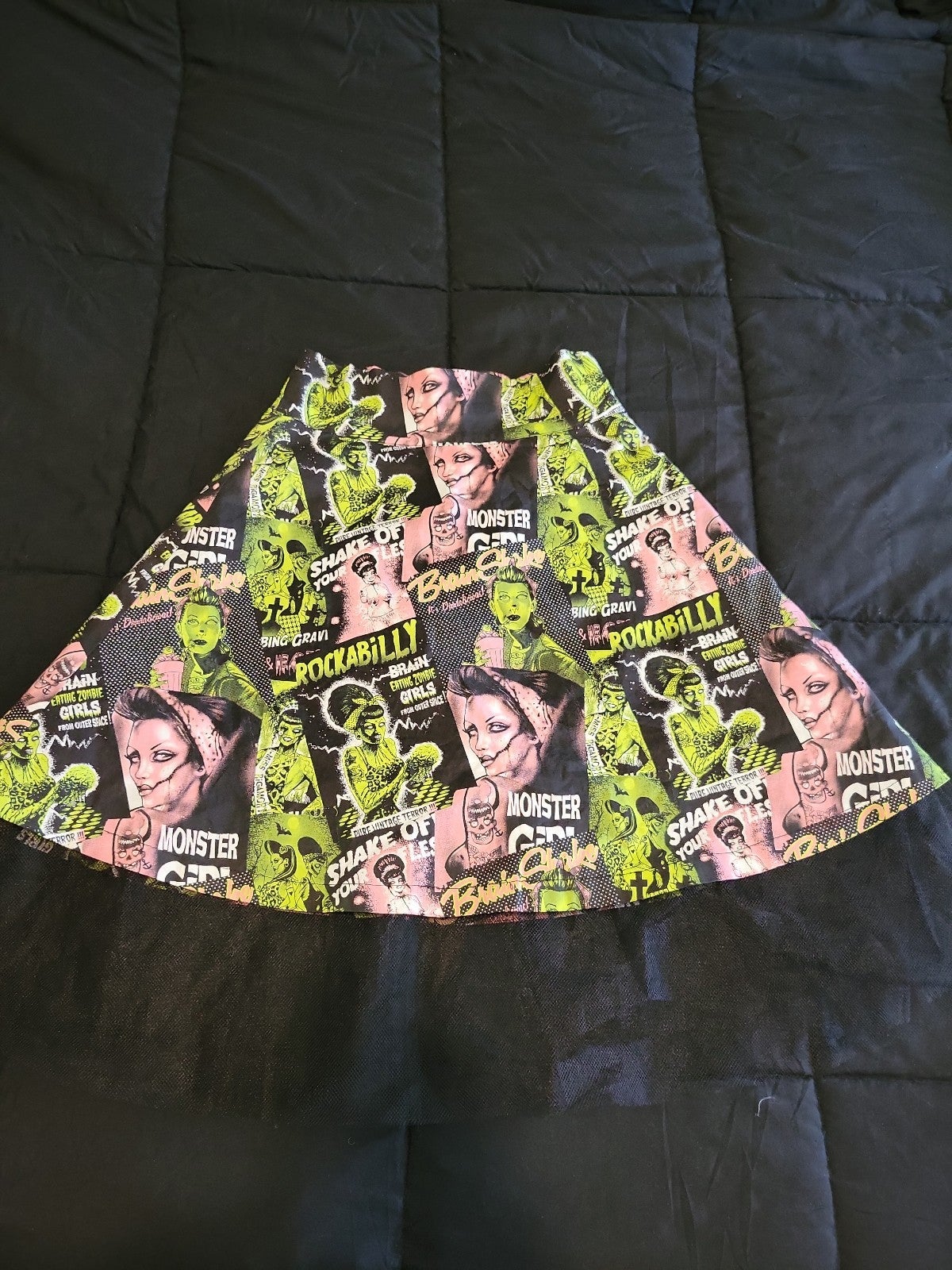 Too Fast rockabilly zombie skirt