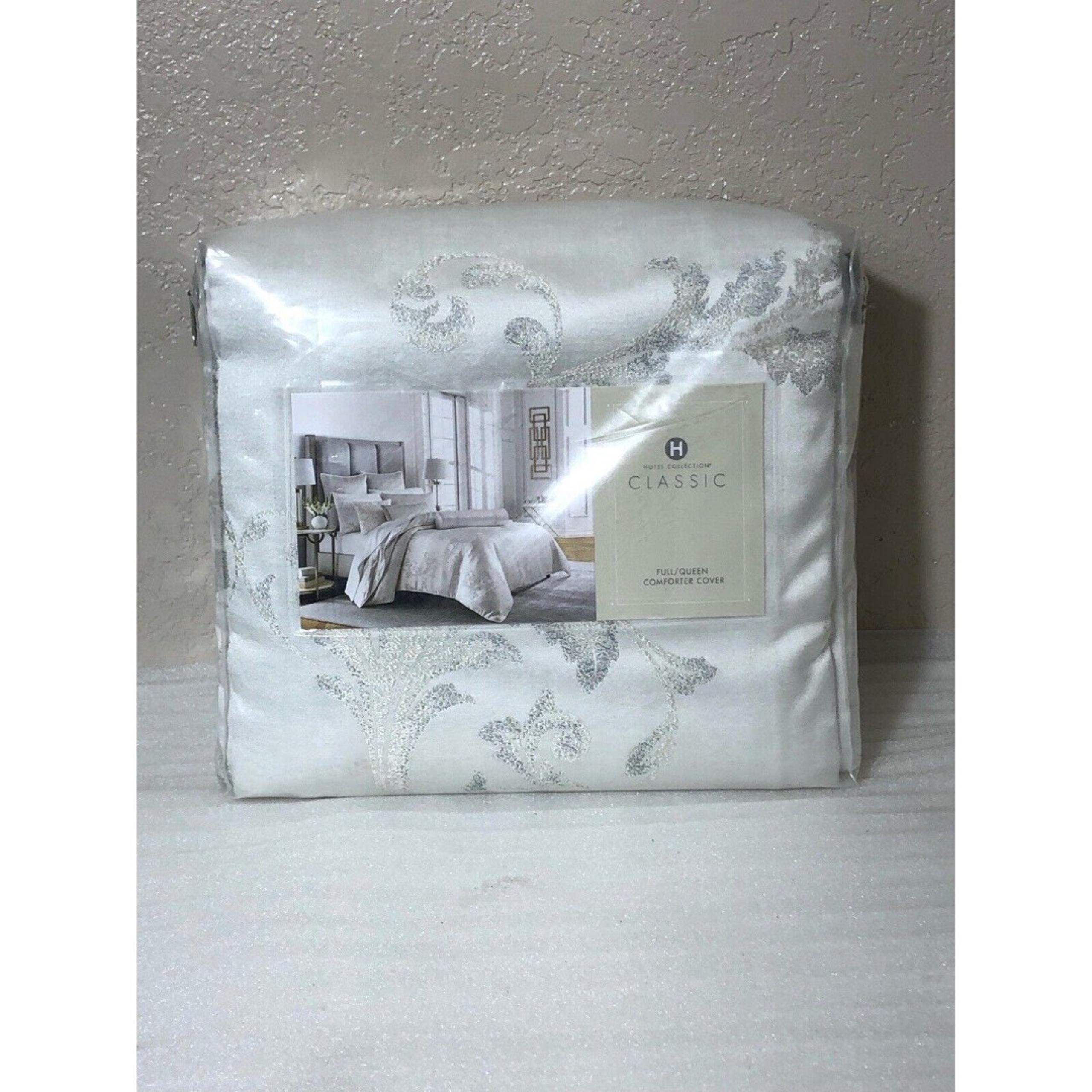 New Hotel Collection Classic Frosted Scroll Full/ Queen Duvet Cover Cotton