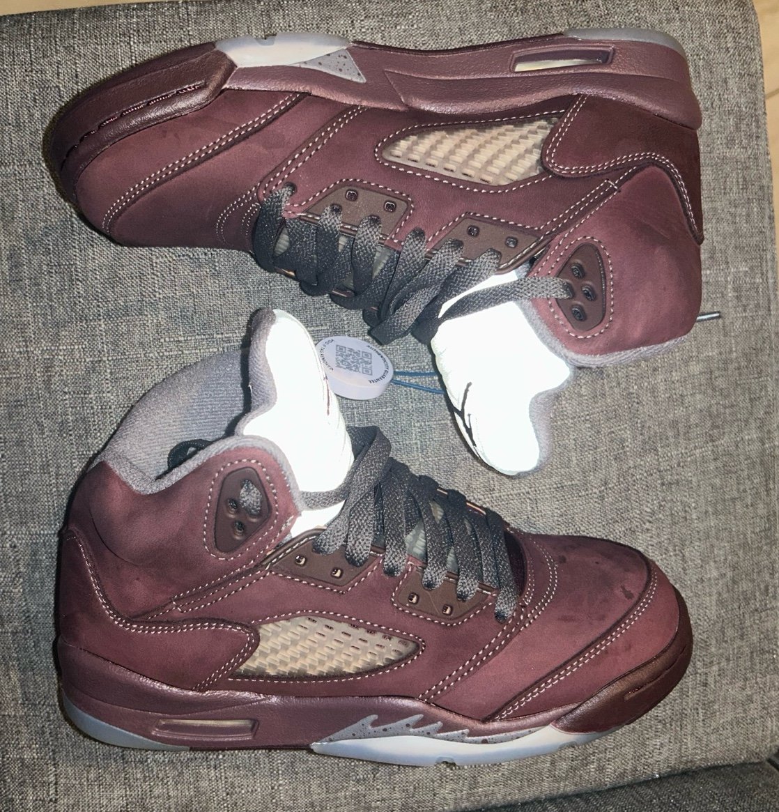 Jordan 5s 4.5Y