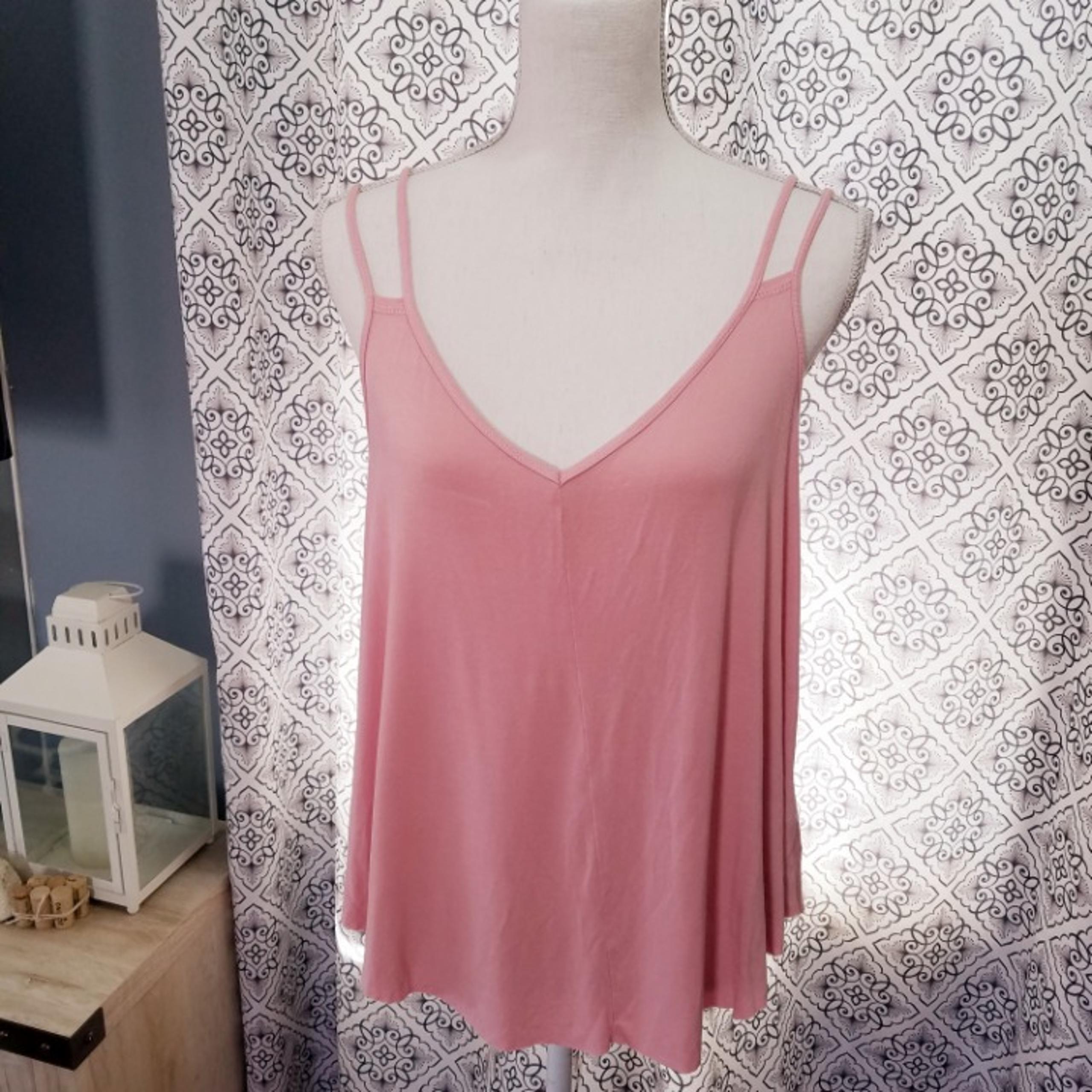 Pink Strappy Camisole V-neck Tank Top