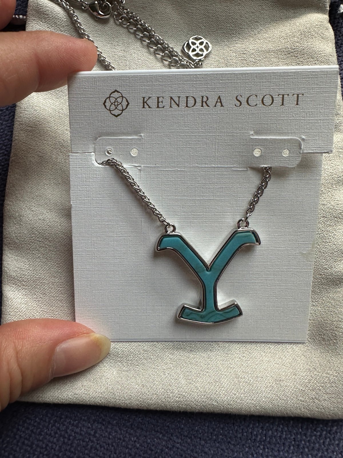 Kendra Scott Vintage Silver Necklace98