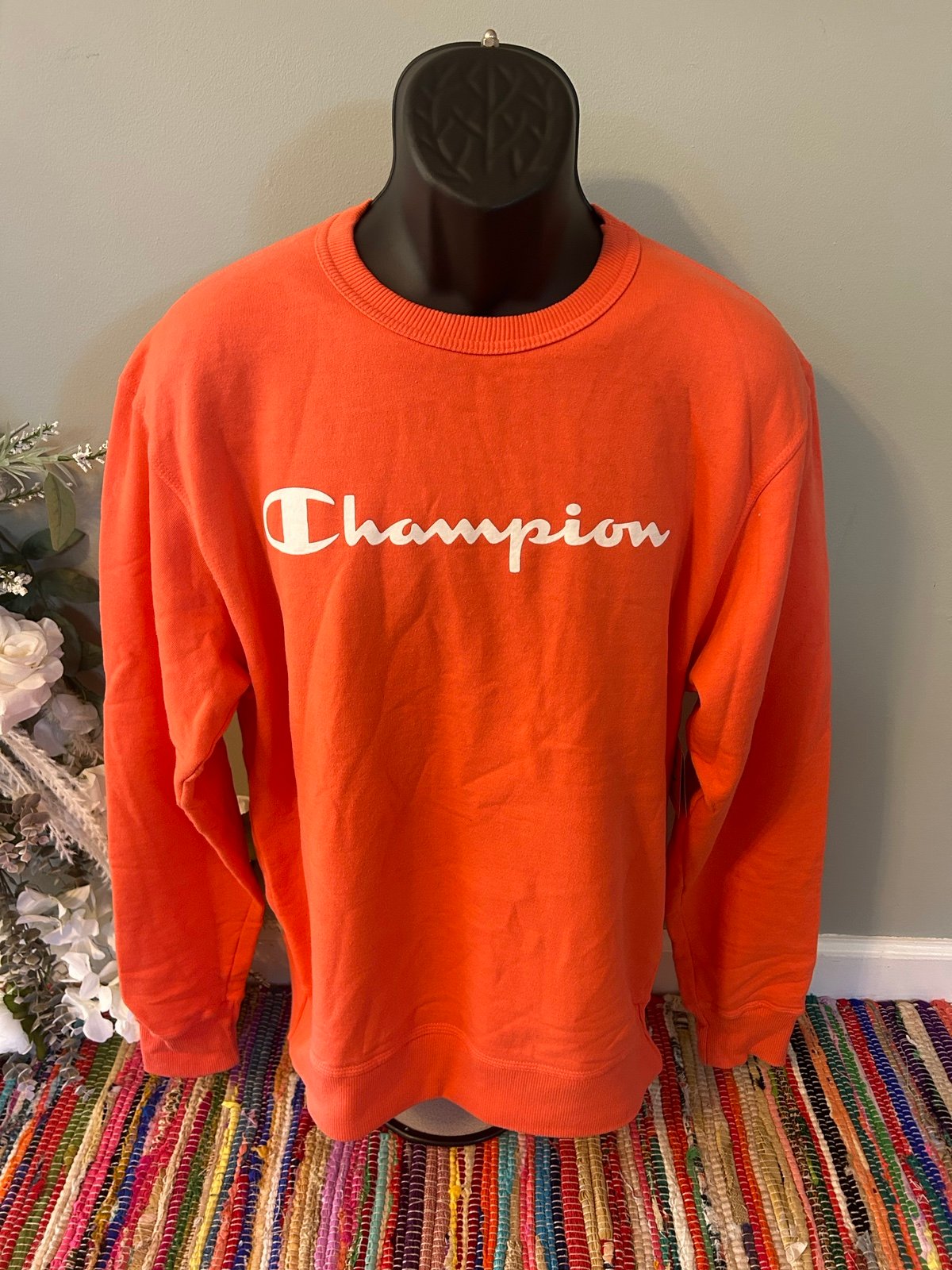 NEW Champion Spellout Crewneck Sweatshirt Salmon Medium Workout Gym Yoga Pilates