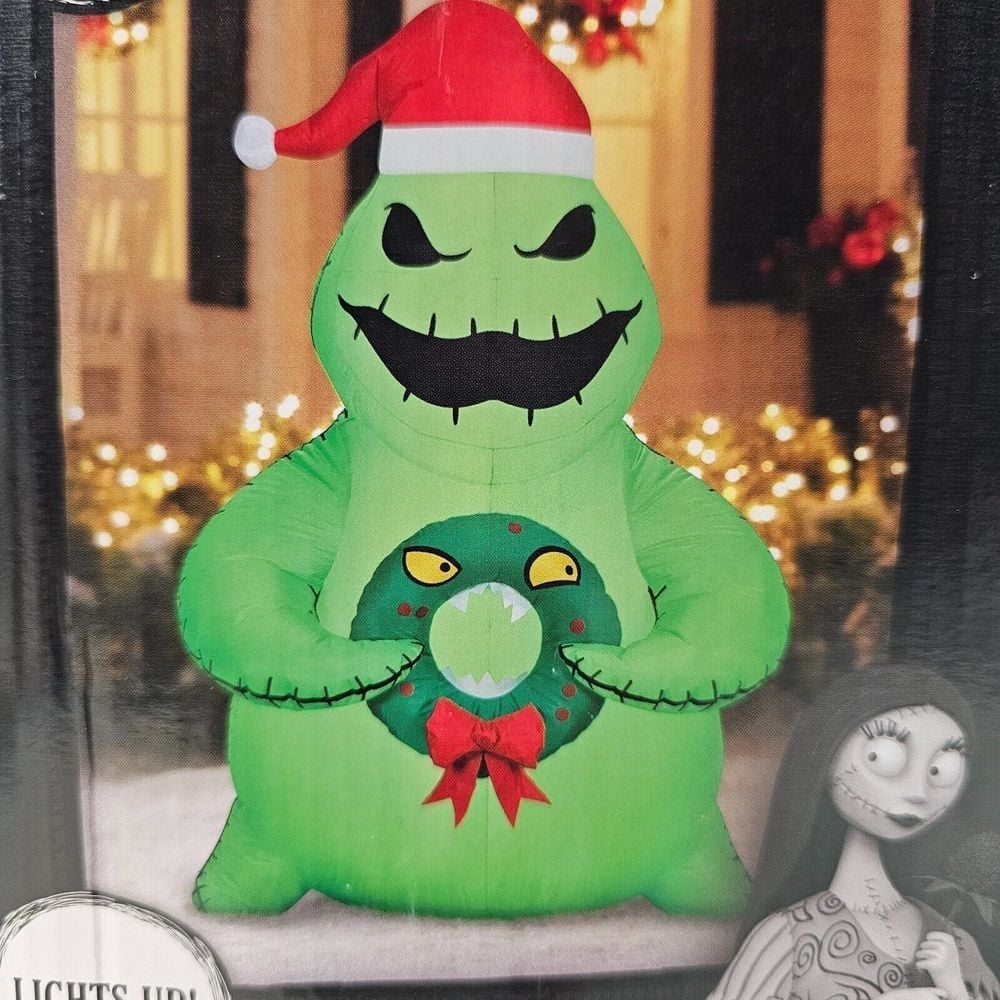 Disney Oogie Boogie Christmas Inflatable Wreath 5 ft Nightmare Before Christmas