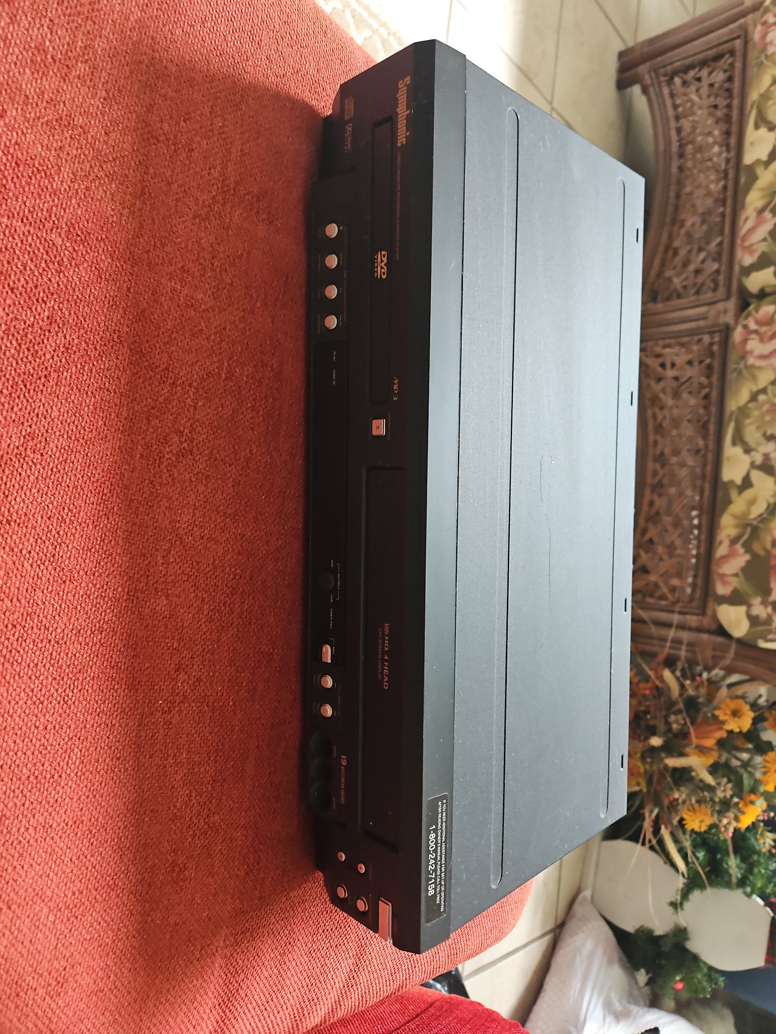 Symphonic SD7S3 DVD VCR Combo Player VHS Tested
