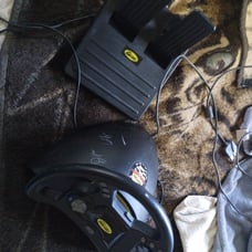 Mad catz steering wheel and pedals