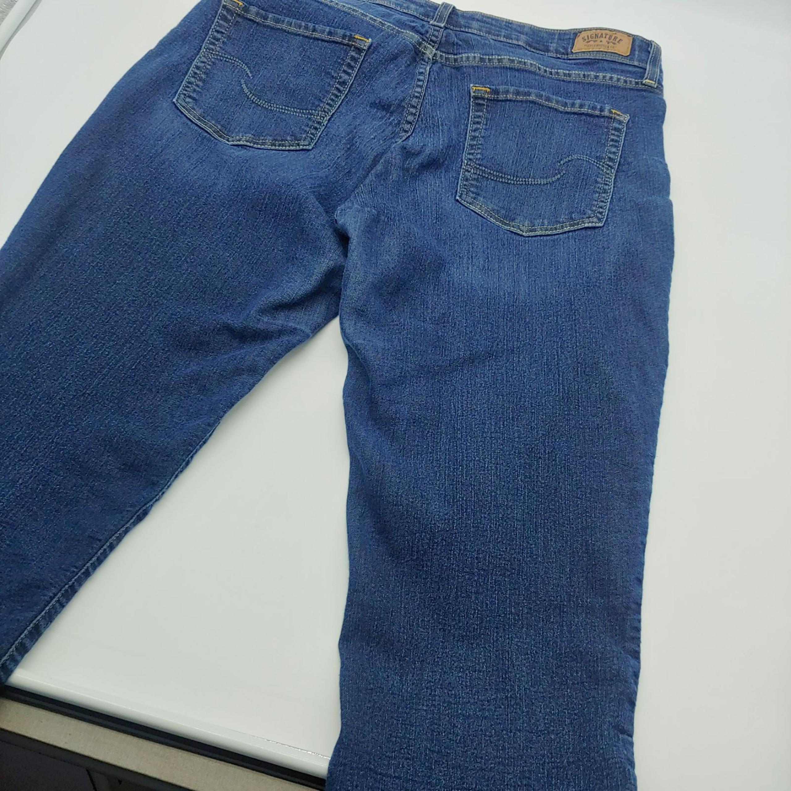 Levis stretch Capri denim jeans size 16