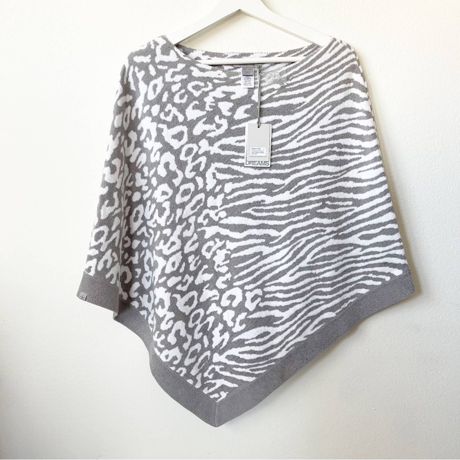 BAREFOOT DREAMS Cozy Chic Ultra Lite Ocean Breeze Poncho NEW SMALL