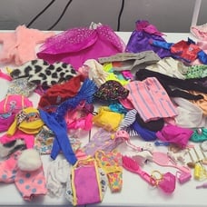 Vintage 90s Barbie Doll Clothing And Accessories Huge Lot 100+ Pieces Toys