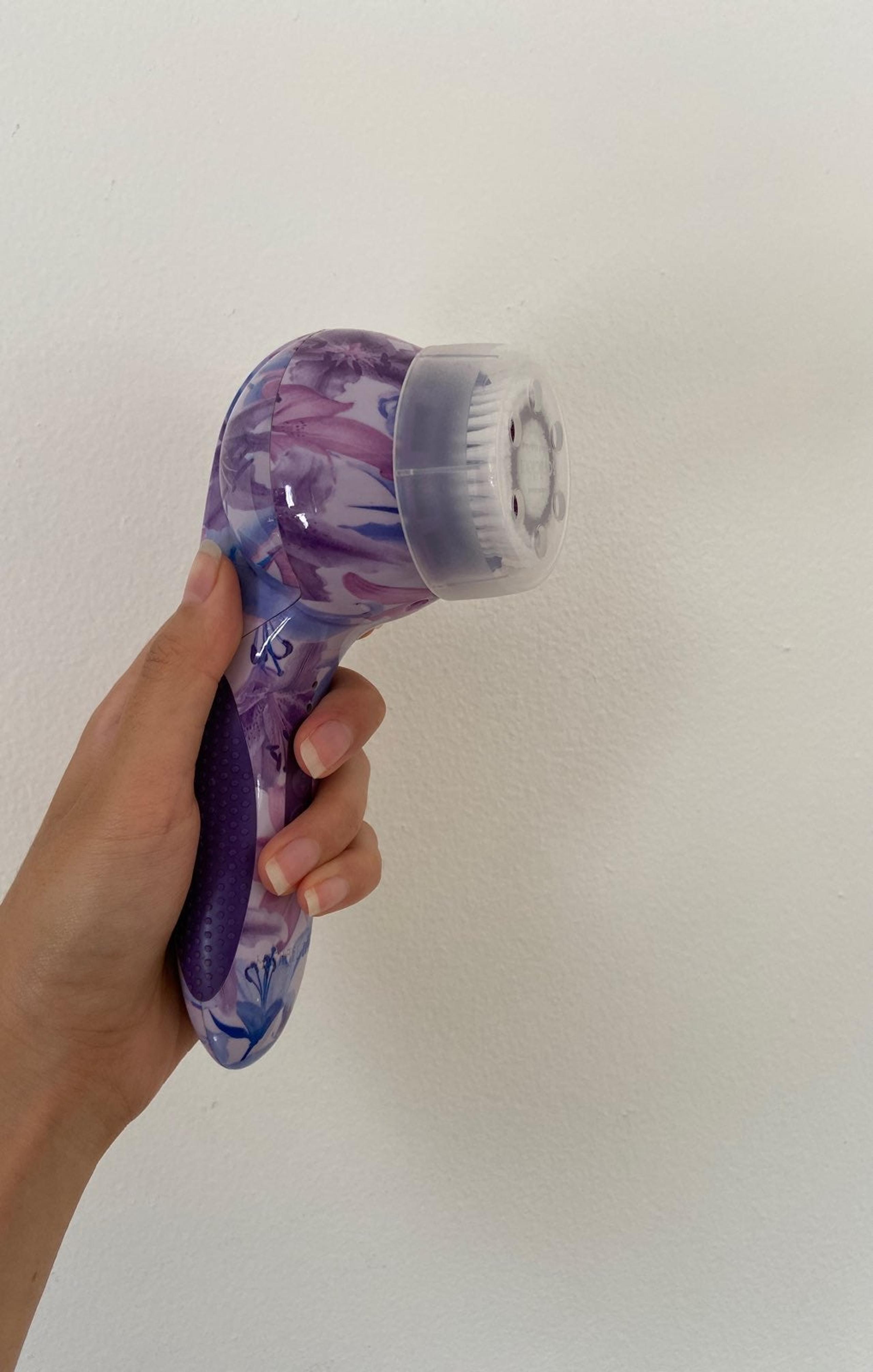 SoniClear Cleansing Brush