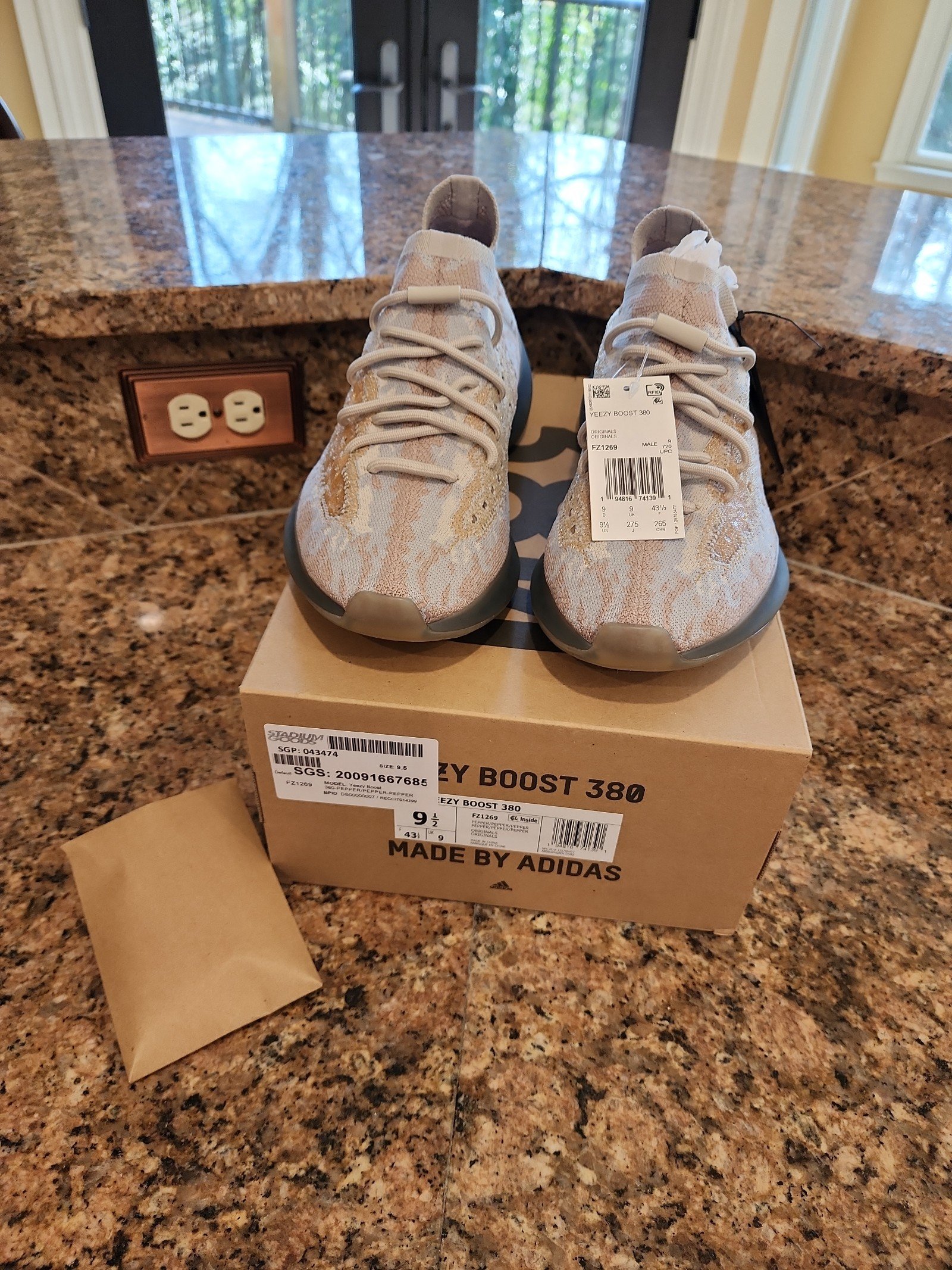 NWT Adidas Yeezy Boost 380 Pepper