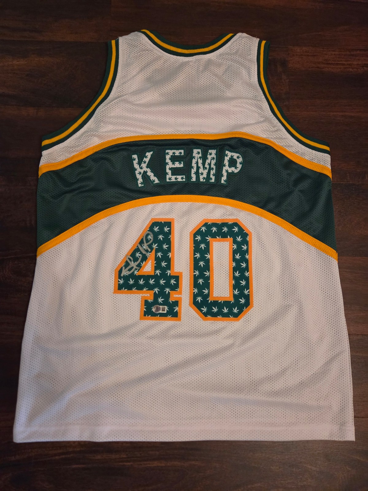 BRAND NEW AUTOGRAPHED Seattle Supersonics Weed Shawn Kemp Jersey