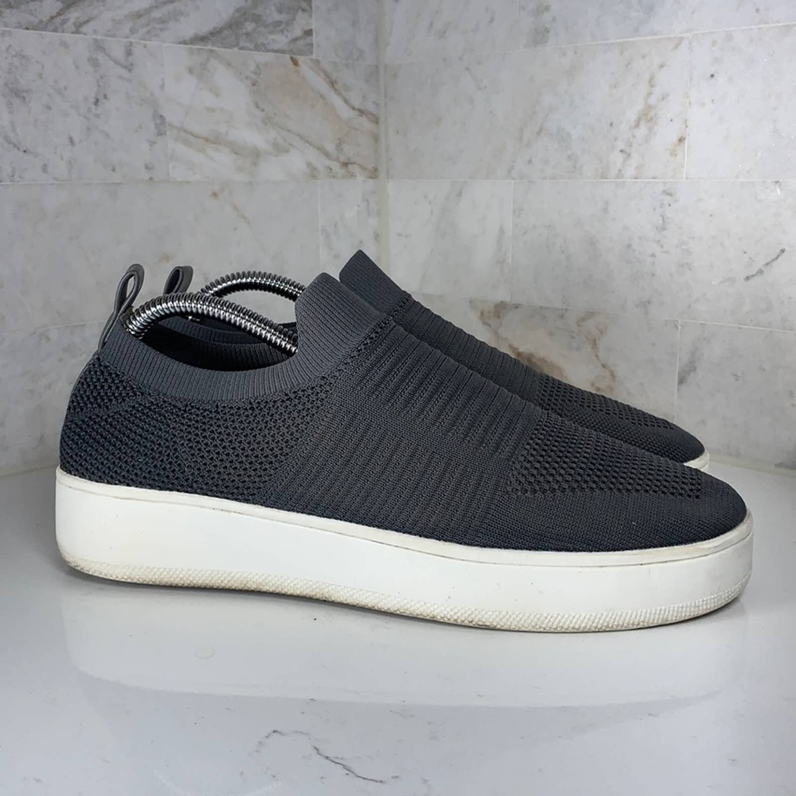 beale sneaker steve madden