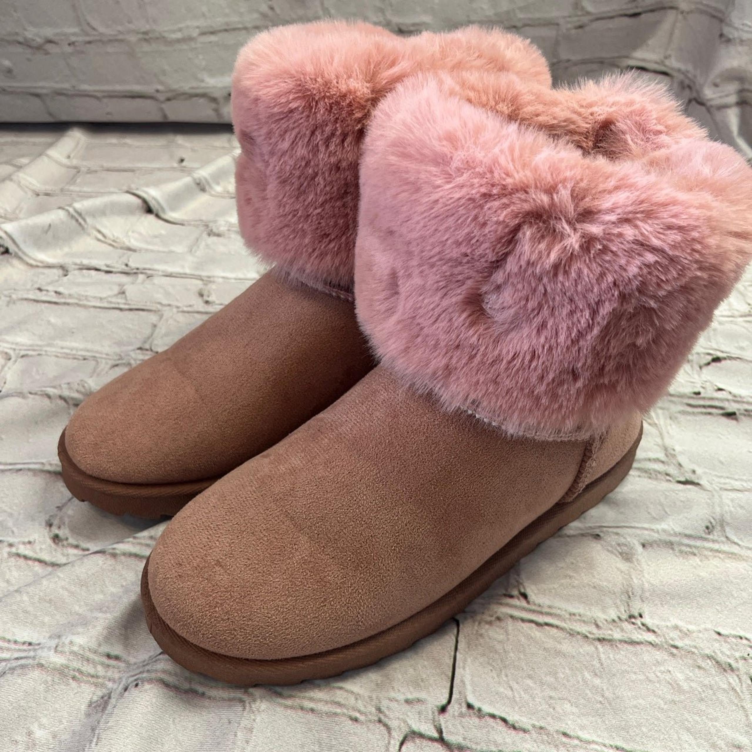 Mudd Boot With The Fur Size 8.5