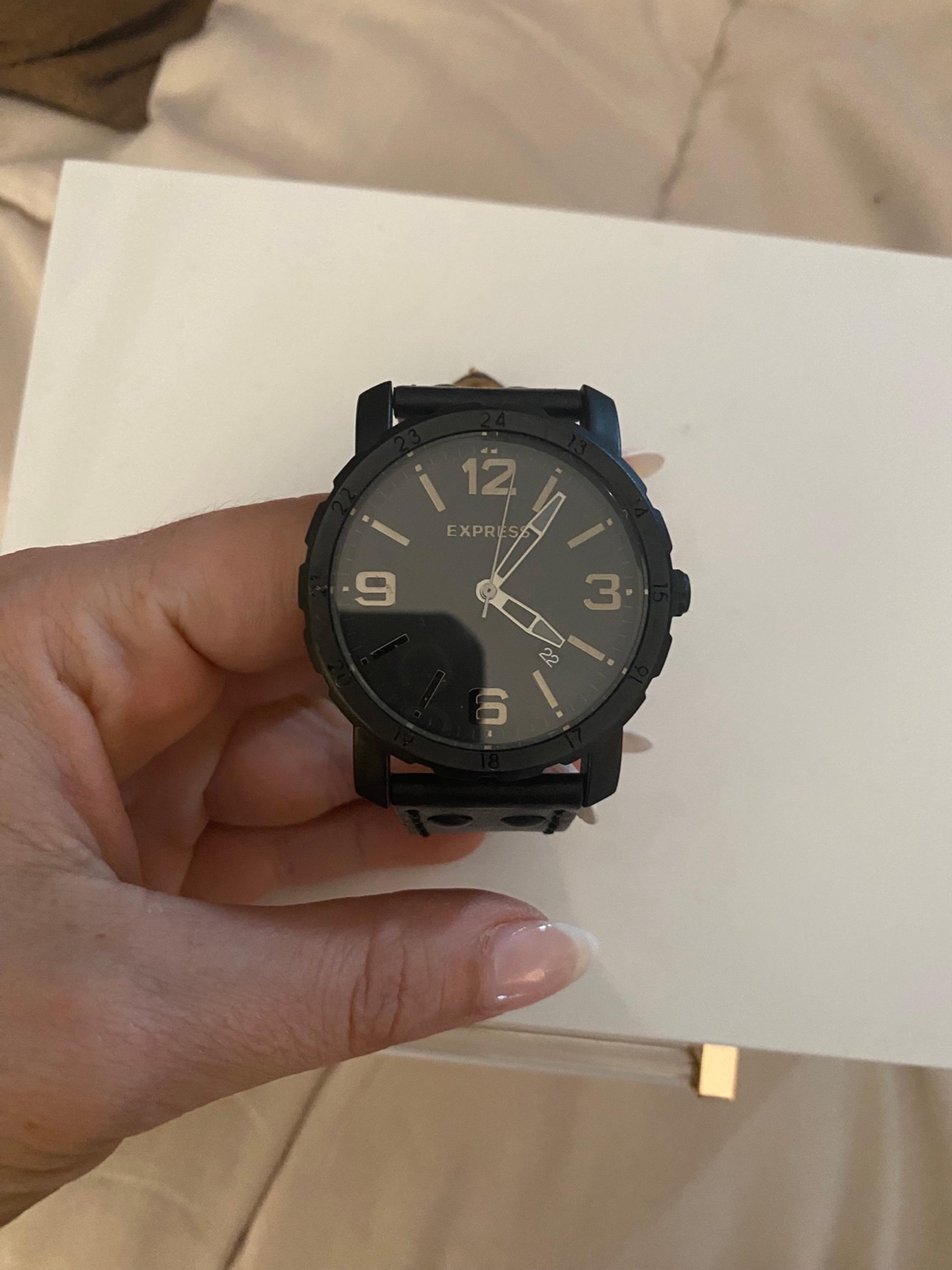 EXPRESS leather watch