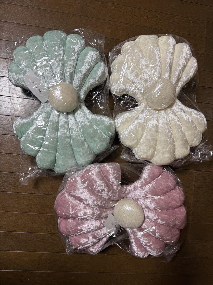 Francfranc Sheryl Pearl Cushion in Pink, Green, and Ivory