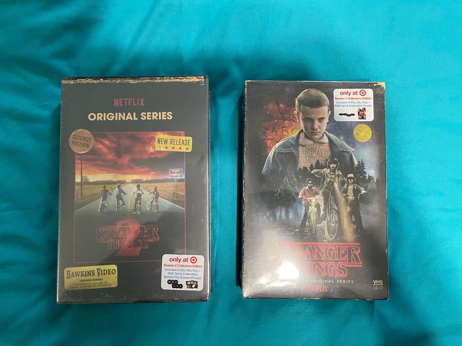 Stranger things season 1 and 2 Blu-Ray bundle
