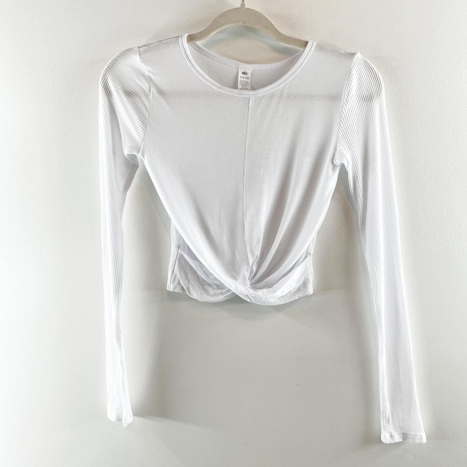 Cover Long Sleeve Top - White | Alo Yoga