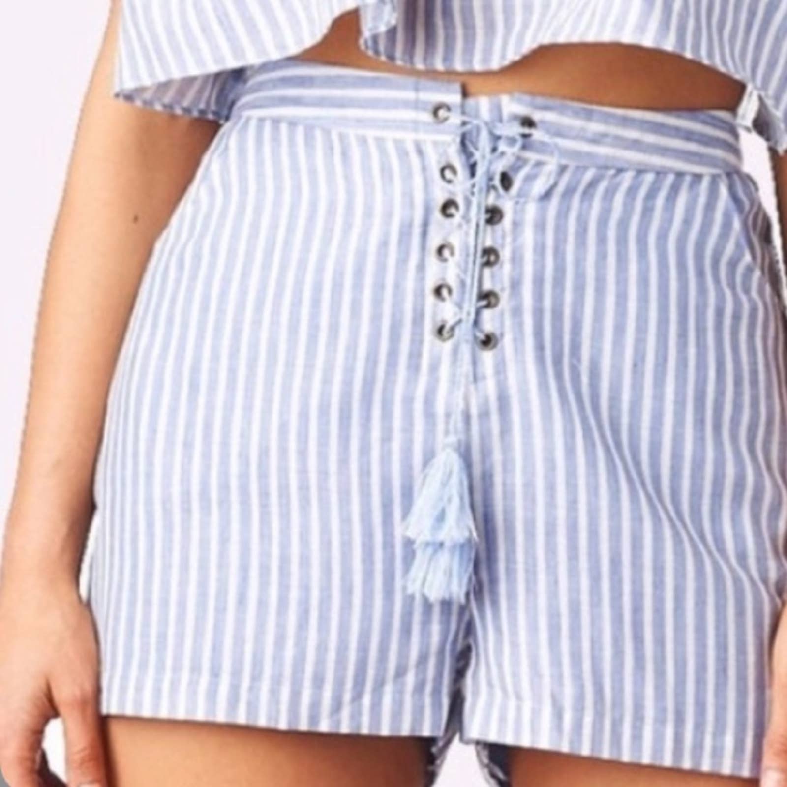 NWT The Jetset Diaries Stripe Lace Up Linen Shorts size XS