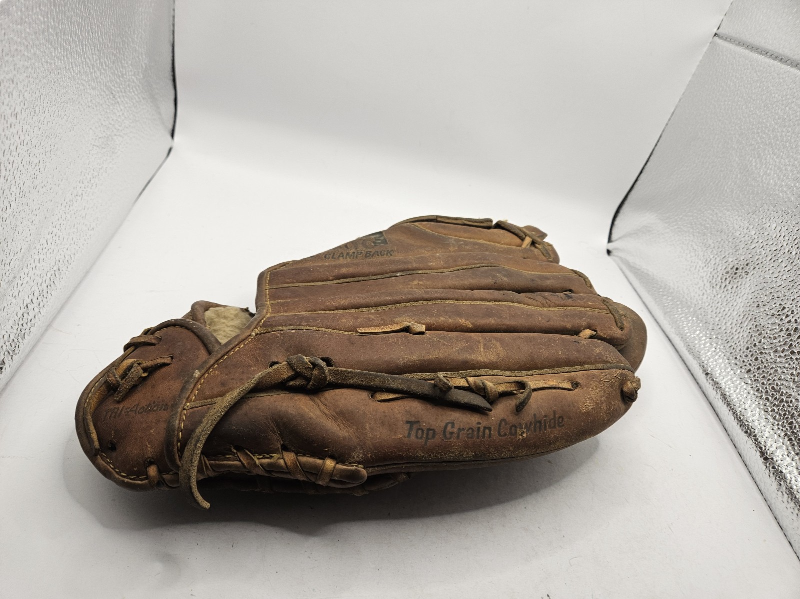 Louisville Slugger Baseball Glove Stirrup Web Brown Leather Used LSG15