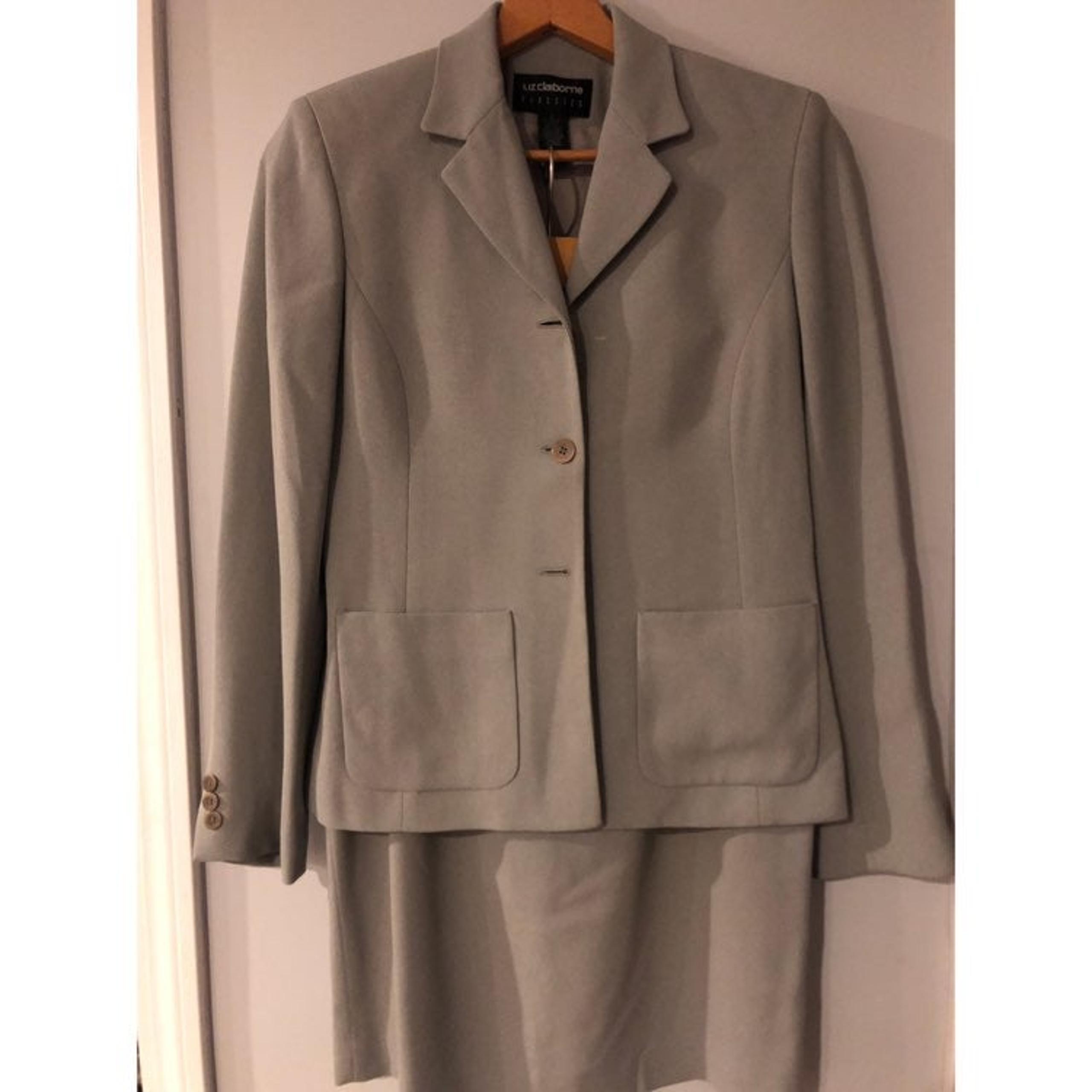 Suit