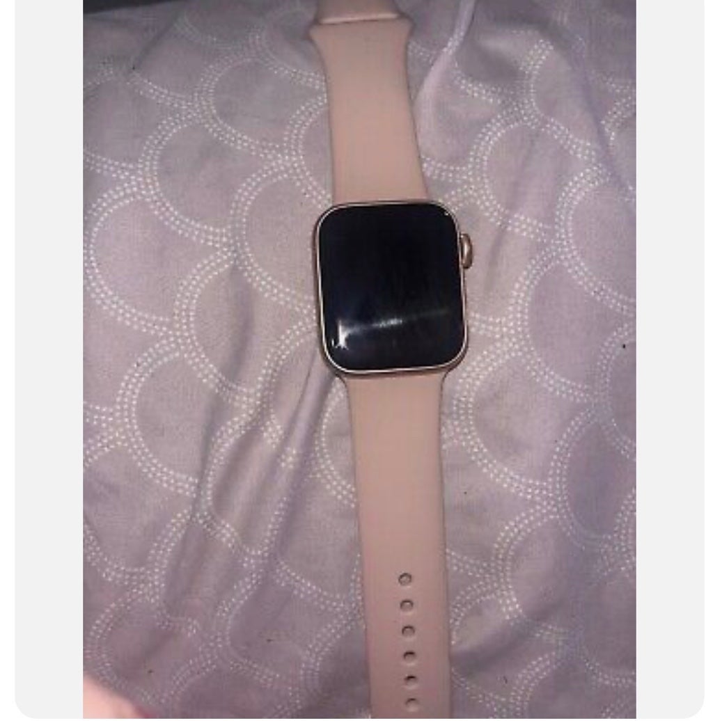 Apple watch 40mm series 5 Smart watch Pink