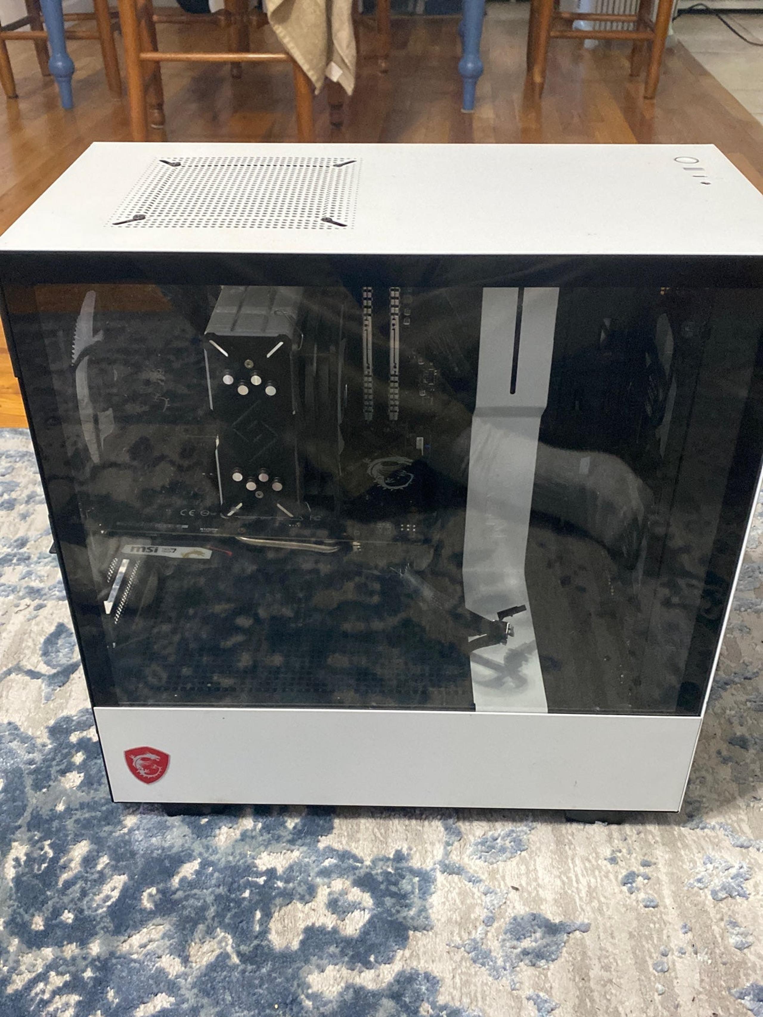 gaming pc desktop