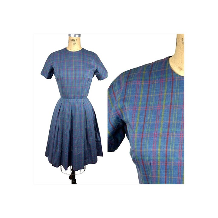 1960s pleated day dress with pockets by Tanner Size S